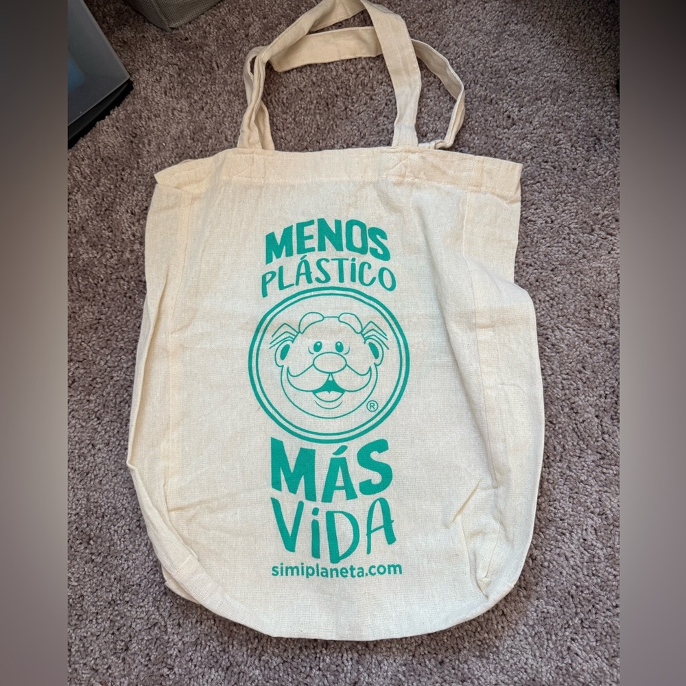 Reusable totes - Picture 1 of 5